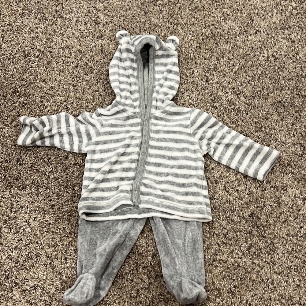 Gap - 2 piece outfit with ears on hood